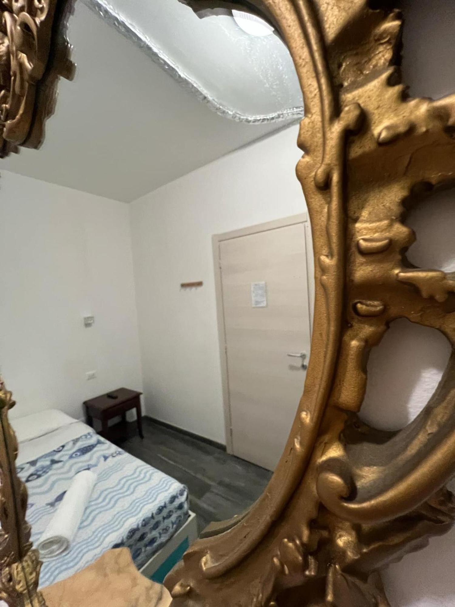 Bike Hotel Oasi Finale Ligure Buitenkant foto